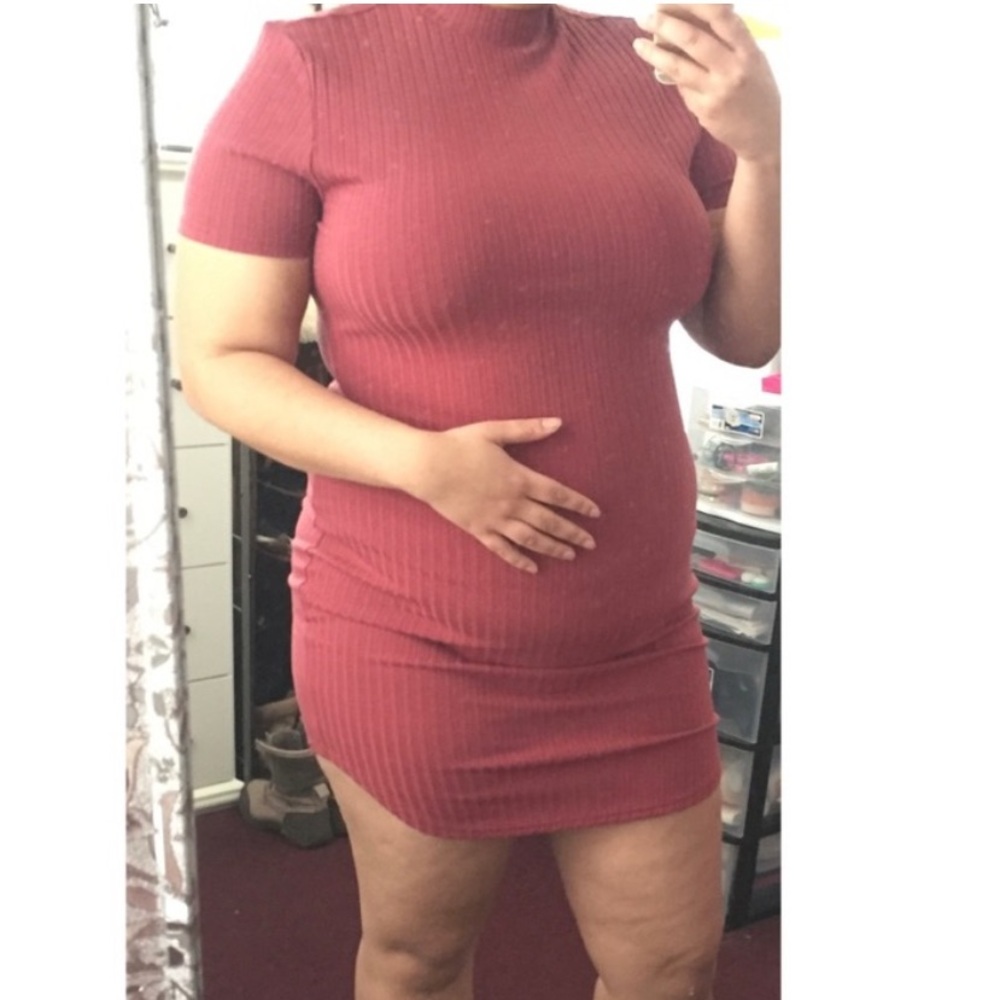 Forever 21 Ribbed Mini Dress in Mauve